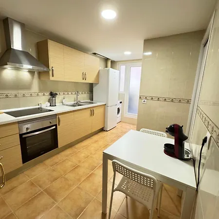 Estacion Del Mar Apartment Malaga Exterior photo